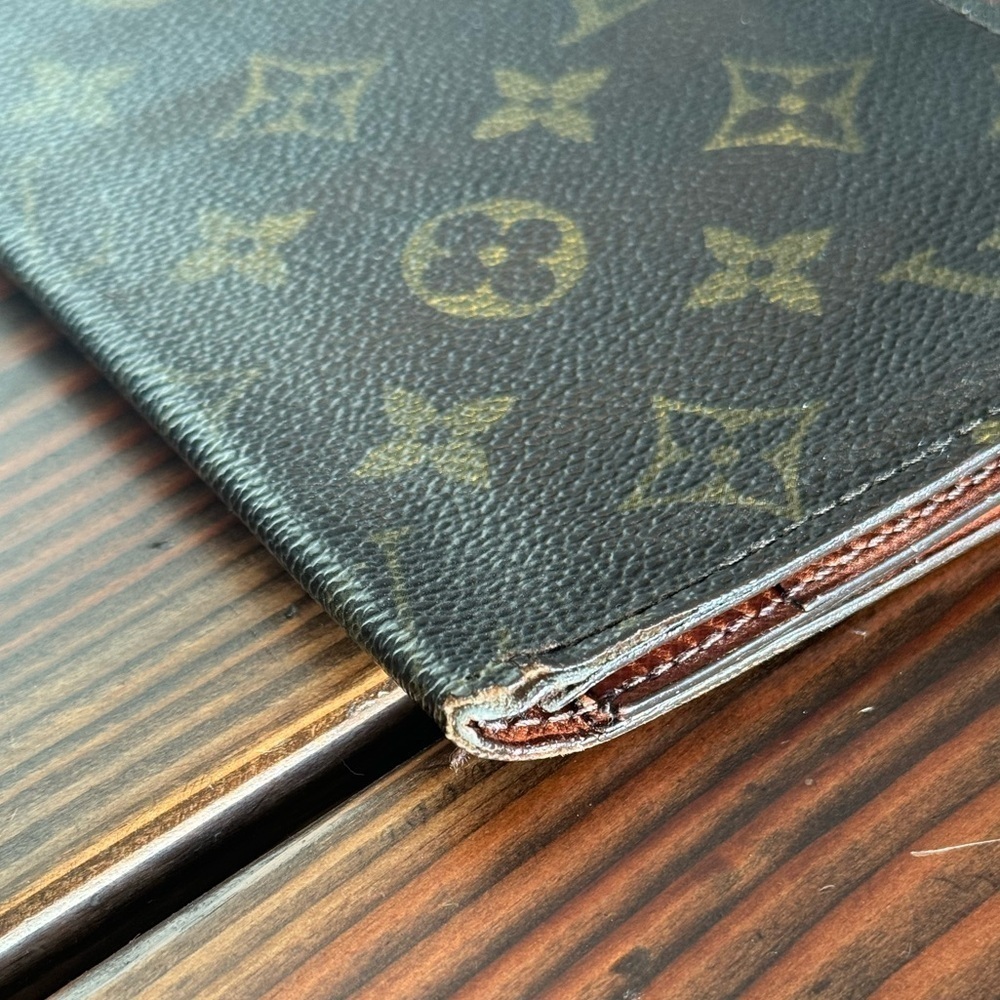 Louis Vuitton Monogram Long Vintage Wallet - Picture 3 of 16